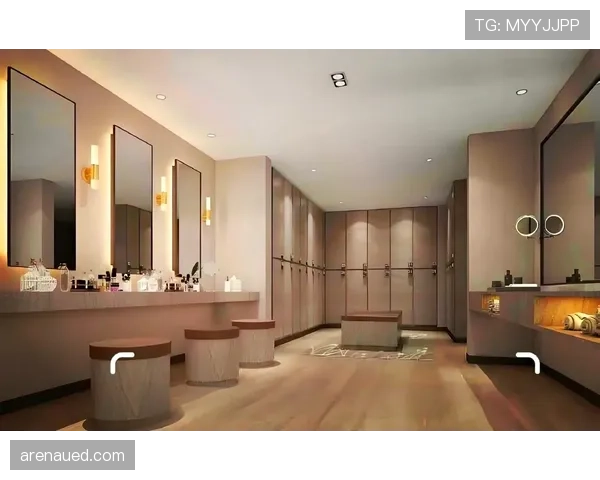假设冯彦哲去拍综艺，他的化妆间比更衣室还豪华，这反差比剧情还带劲